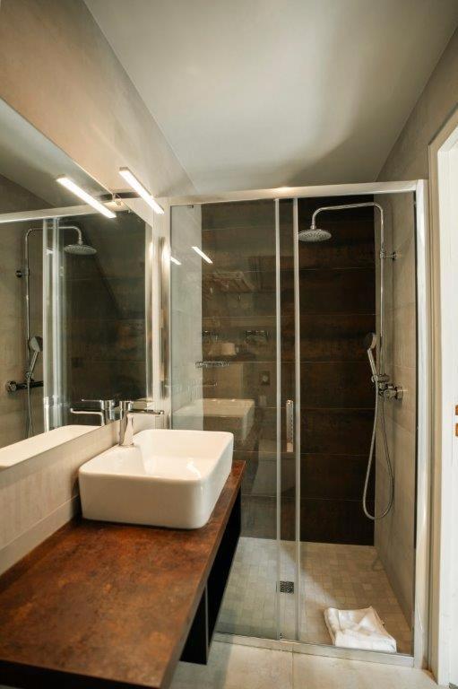 Brit Hotel Privilege Lisieux - La Villa Des Arts Ngoại thất bức ảnh