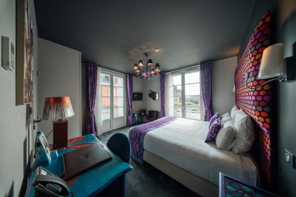 Brit Hotel Privilege Lisieux - La Villa Des Arts Ngoại thất bức ảnh
