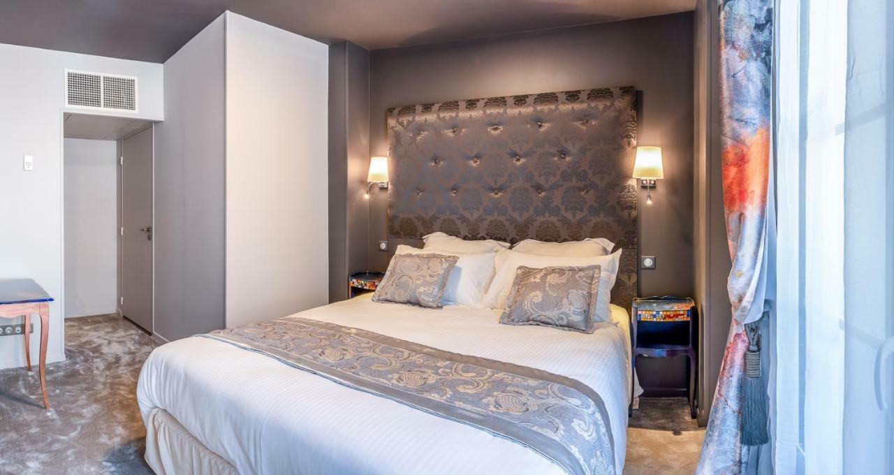 Brit Hotel Privilege Lisieux - La Villa Des Arts Ngoại thất bức ảnh