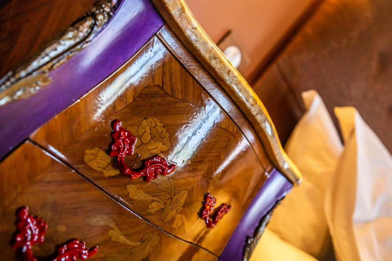 Brit Hotel Privilege Lisieux - La Villa Des Arts Ngoại thất bức ảnh